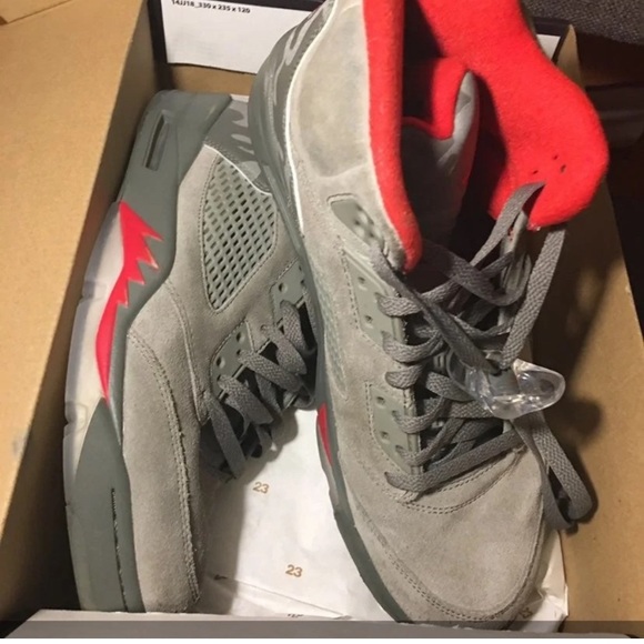 Jordan retro 5 (RESERVED) - Picture 2 of 2